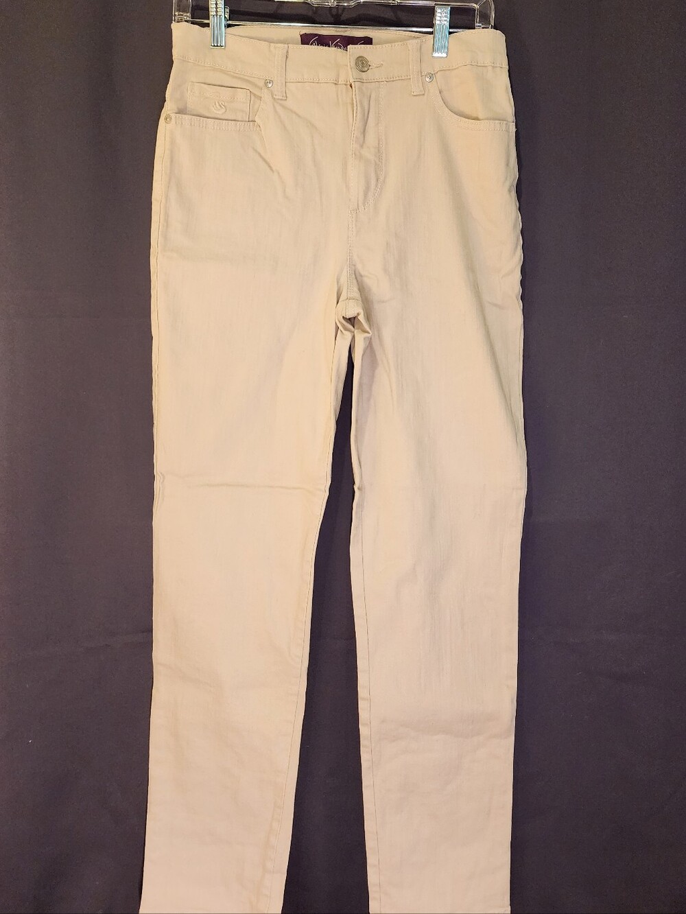 Gloria Vanderbilt Amanda Straight Leg Pants in Cream